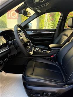 جیپ L گراند شیرۆکی